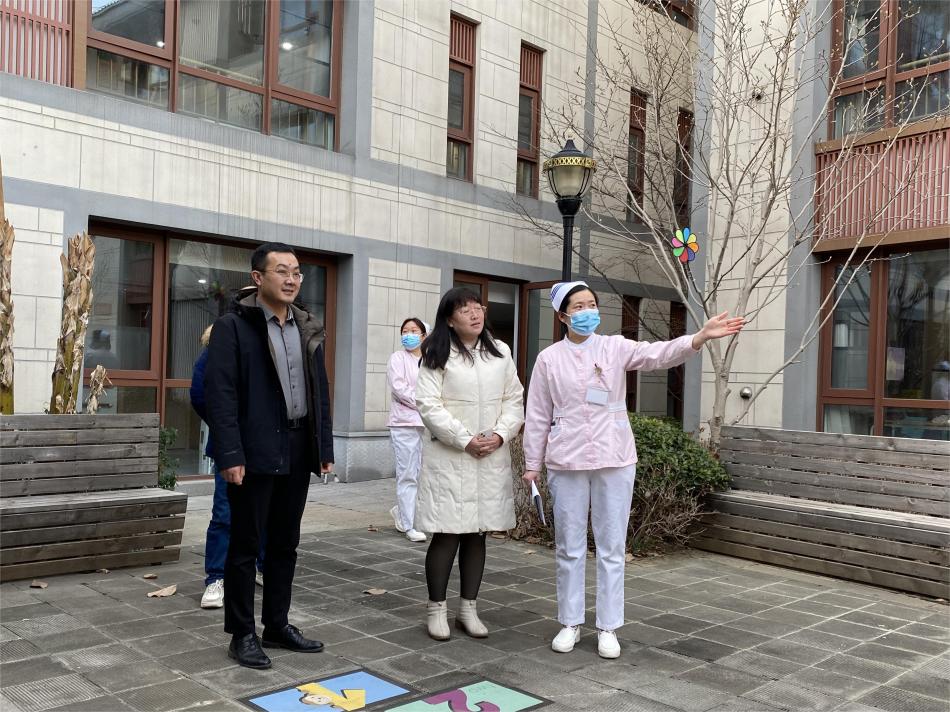 02苏州天易护理院参观.jpg